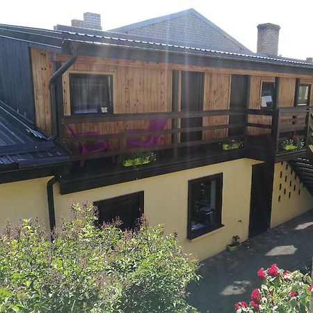 Saules Kvartals Ventspils Kültér fotó